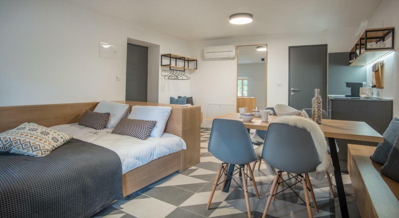 Stella Sky Apartman Ljubljana Kültér fotó