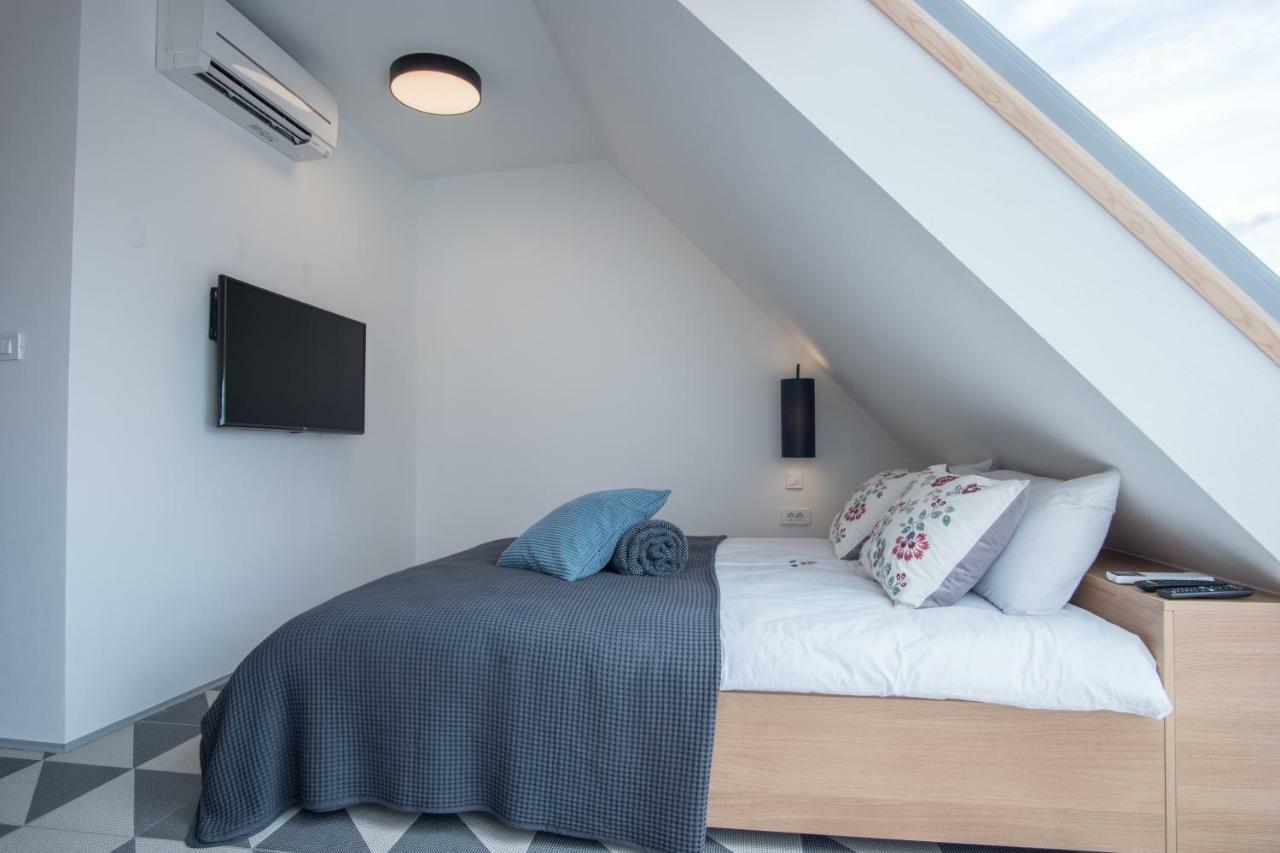 Stella Sky Apartman Ljubljana Kültér fotó